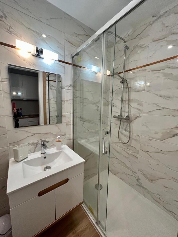 Apartamenty Pl. Wolnosci 6 Posen Exterior foto